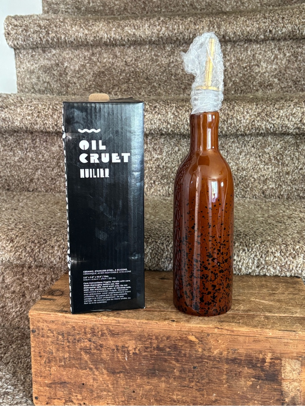 Oil cruet